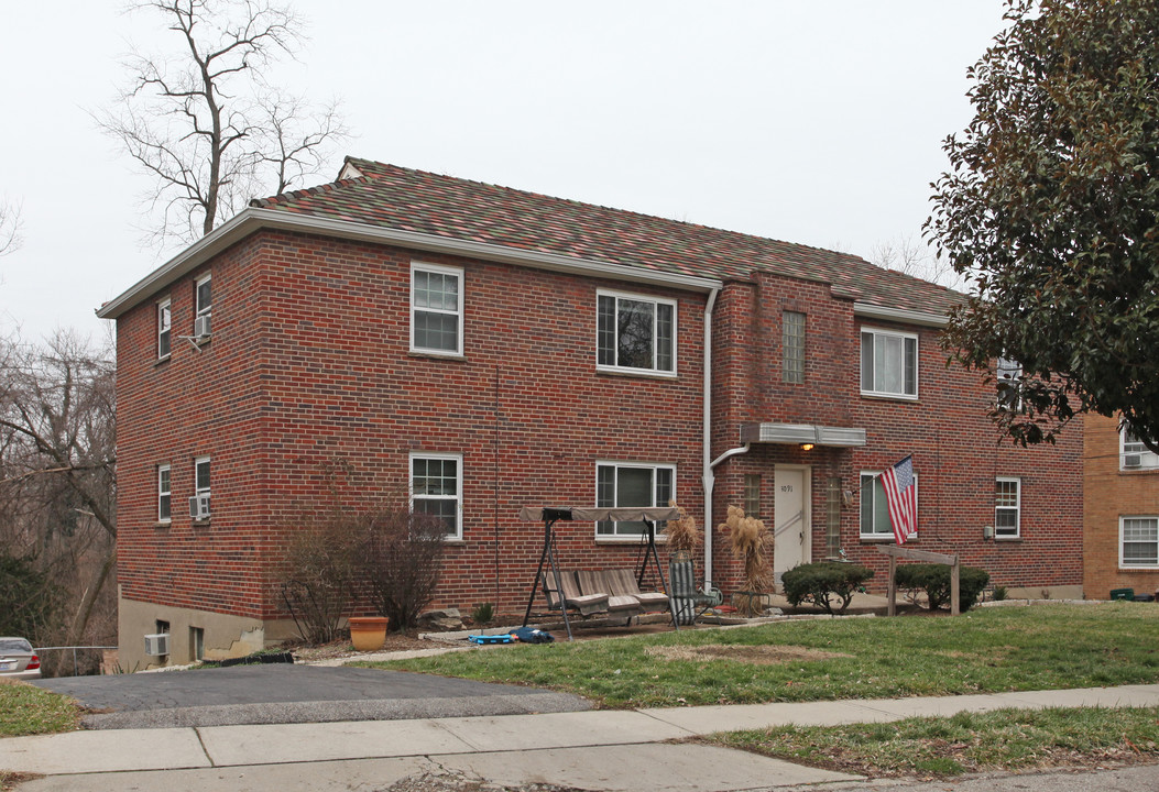 3091 Riddle View Ln in Cincinnati, OH - Building Photo