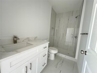 2923 NW 57th St in Miami, FL - Building Photo - Building Photo