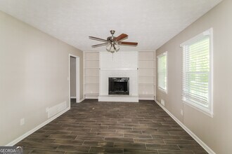 1355 Cone Cir in Grayson, GA - Building Photo - Building Photo