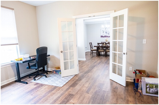 1321 Parkdale St in Chesapeake, VA - Building Photo - Building Photo