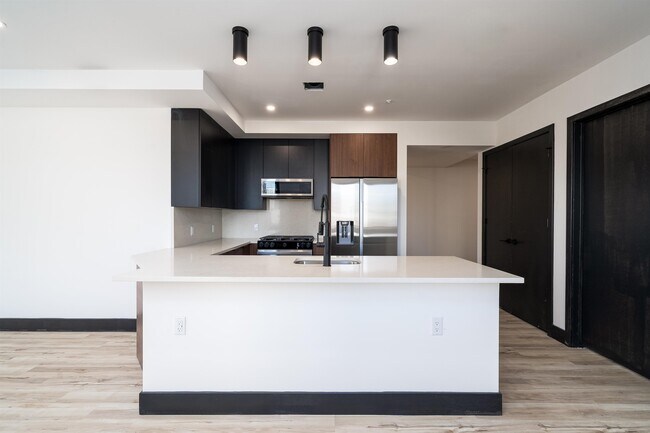 257 14th St in Hoboken, NJ - Building Photo - Building Photo