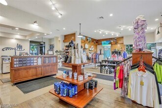 9642 Montelanico Loop in Naples, FL - Building Photo - Building Photo