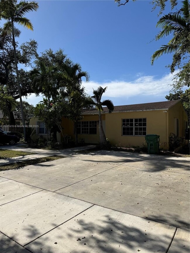 1767 NW 93rd St in Miami, FL - Building Photo - Building Photo
