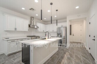 15766 W McKinley St in Goodyear, AZ - Building Photo - Building Photo