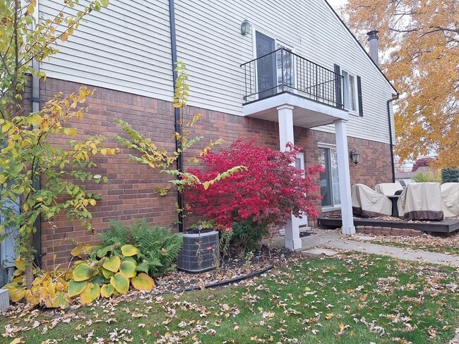 50031 S Benny Ct in Chesterfield, MI - Building Photo - Building Photo