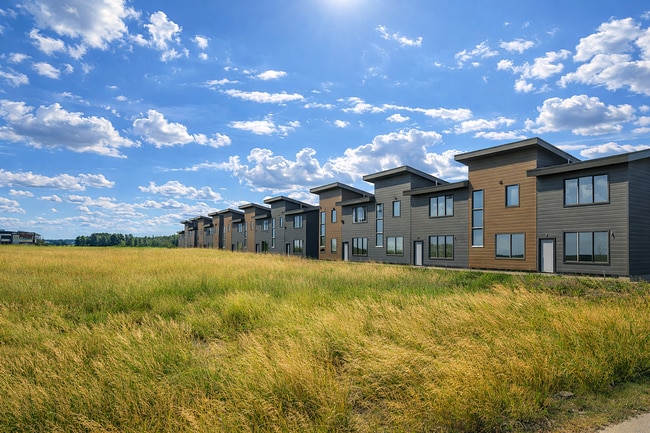 3304 University Blvd in Ames, IA - Building Photo - Building Photo