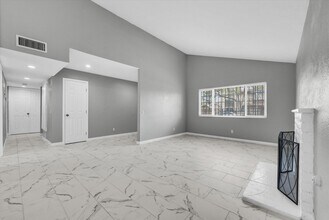 1046 N Clifford Ave, Unit A in Rialto, CA - Building Photo - Building Photo