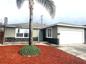 3177 Gawain Dr in San Jose, CA - Building Photo - Building Photo