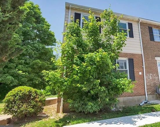8221 Tomlinson Ct in Severn, MD - Building Photo - Building Photo