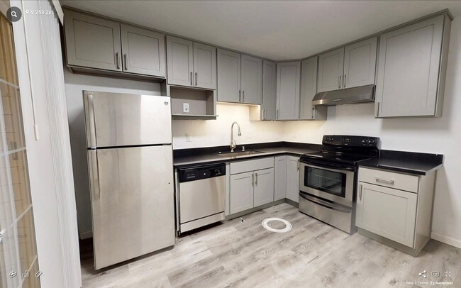 3685 Cape Cod Ct, Unit 02