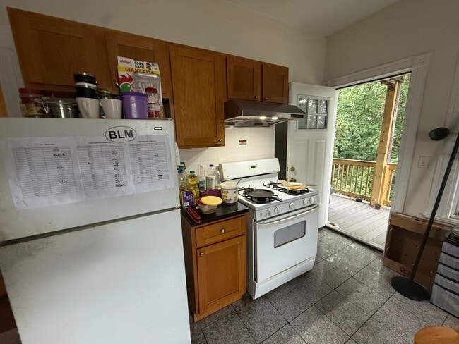 190 Highland St, Unit 2 in Boston, MA - Building Photo - Building Photo
