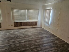 1792 Riverside Dr in Bullhead City, AZ - Building Photo - Building Photo