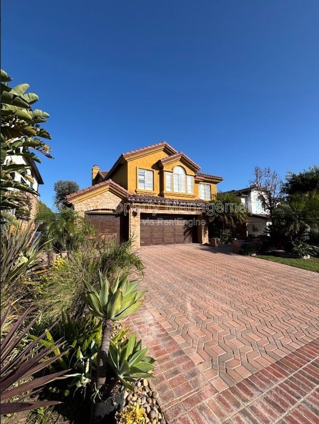 property at 5234 Chariton Ave