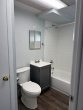 29W543 Batavia Rd in Warrenville, IL - Building Photo - Building Photo