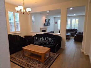 726 Prestwick Ct in San Ramon, CA - Building Photo - Building Photo