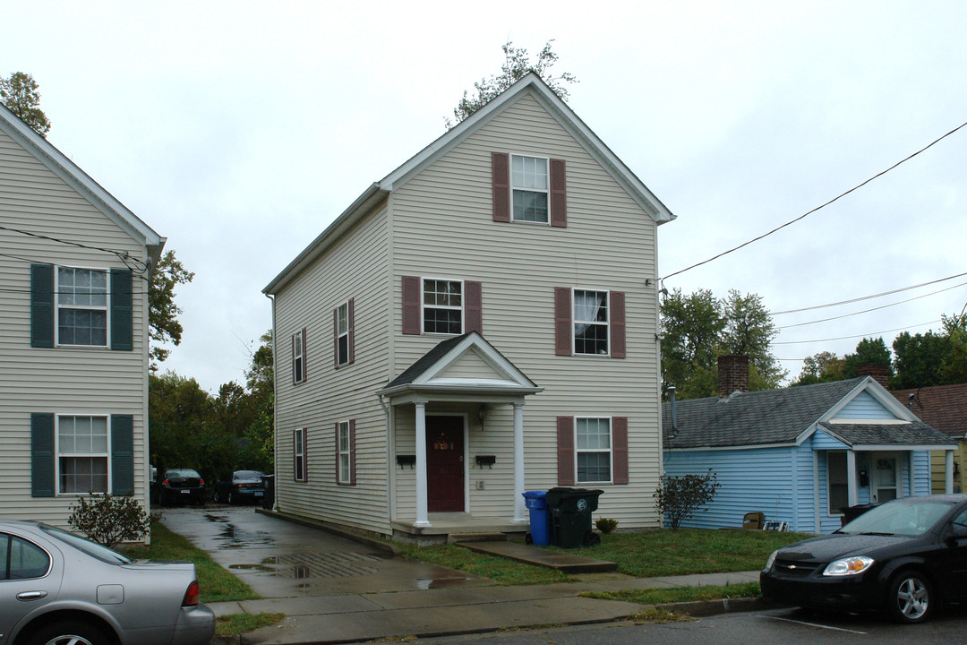 181 Prall St in Lexington, KY - Building Photo