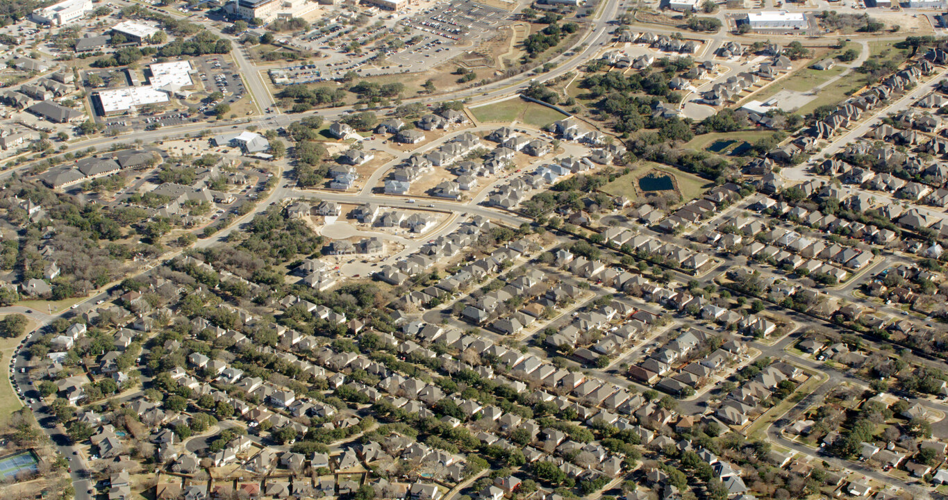 Highlands at Mayfield Ranch in Andice, TX - Building Photo