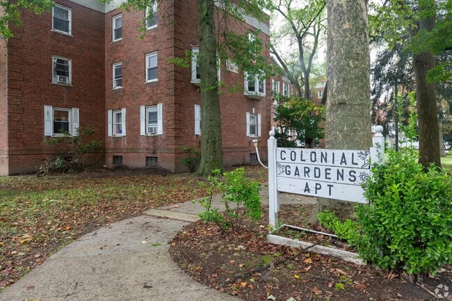 457 W State St, Unit 2A in Trenton, NJ - Building Photo - Building Photo