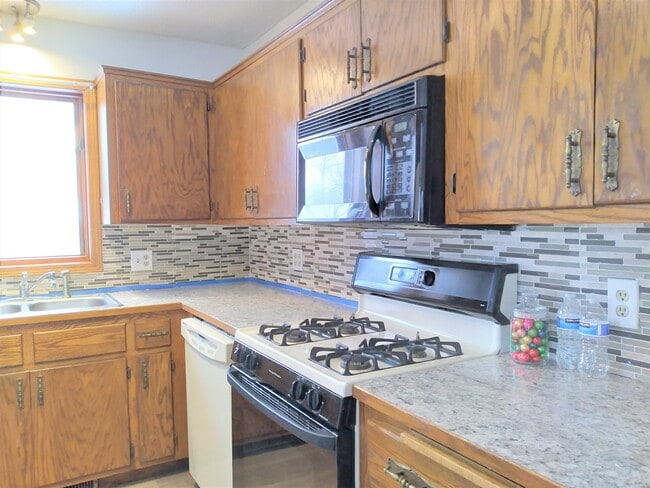 property at 6830 Yuma Dr