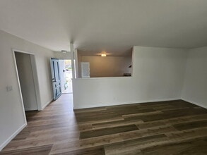 695 Mayrum St in Santa Barbara, CA - Building Photo - Building Photo