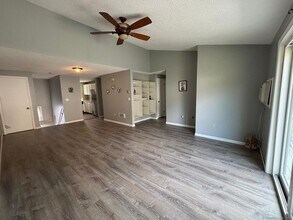 33 Baxter Rd in Willington, CT - Building Photo - Building Photo