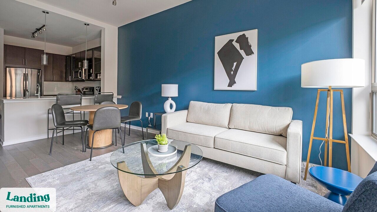 825 Usener St in Houston, TX - Foto de edificio