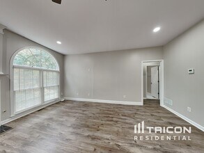 716 Parkside Dr in Woodstock, GA - Building Photo - Building Photo