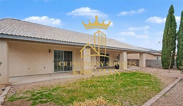 2114 Ridgeview Rd in Kingman, AZ - Building Photo - Building Photo