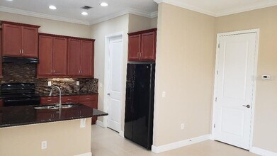 13818 Eliot Avenue in Orlando, FL - Building Photo - Building Photo