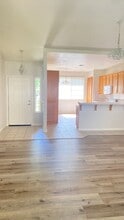 3752 Mountain View Rd in Turlock, CA - Building Photo - Building Photo