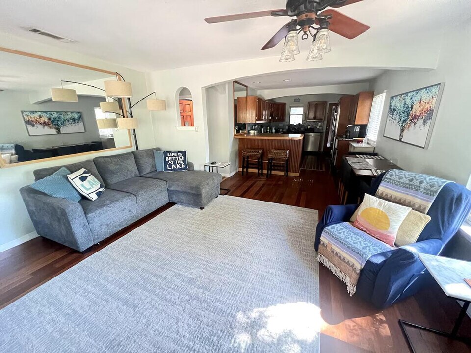 9900 La Jolla Dr in Austin, TX - Building Photo