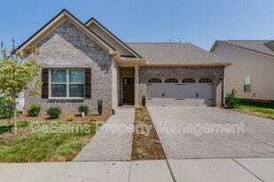 127 Auxley Ct in White House, TN - Building Photo