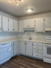 2309 NE Rustic Way in Jensen Beach, FL - Building Photo - Building Photo