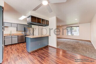 13543 SW 64th Ave in Portland, OR - Building Photo - Building Photo
