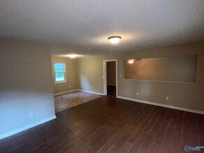 6214 Belgrade Dr NW in Huntsville, AL - Building Photo - Building Photo