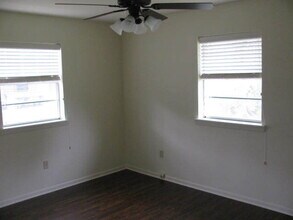 2005 Glenhaven St in Deridder, LA - Building Photo - Building Photo