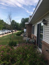 Forest Creek Senior Citizen Apartments in Montrose, MI - Foto de edificio - Building Photo