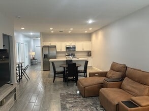 1685 22nd Ave SW in Vero Beach, FL - Building Photo - Building Photo