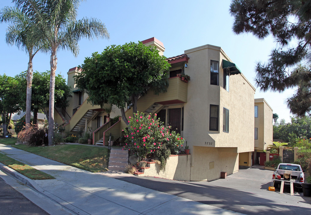 3737-3745 Mississippi St in San Diego, CA - Building Photo