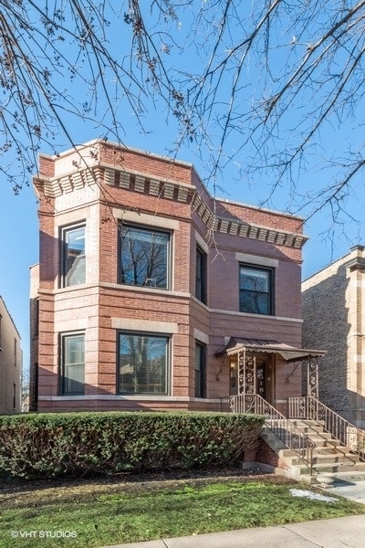 4518 N Artesian Ave in Chicago, IL - Building Photo