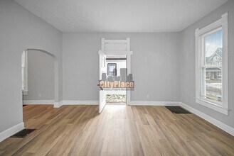 1115 Keystone Ave in Indianapolis, IN - Foto de edificio - Building Photo