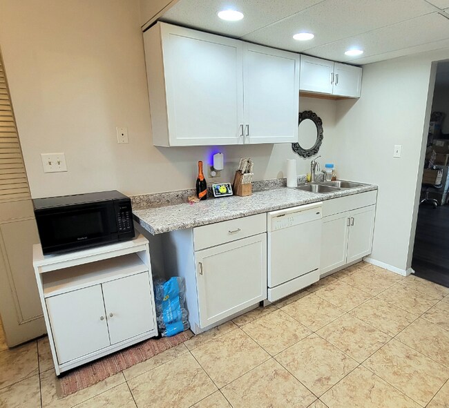 1606 Glenrose Ct in Valparaiso, IN - Building Photo - Building Photo