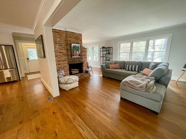 Updated Single Family Home in Auburn, AL - Building Photo - Building Photo