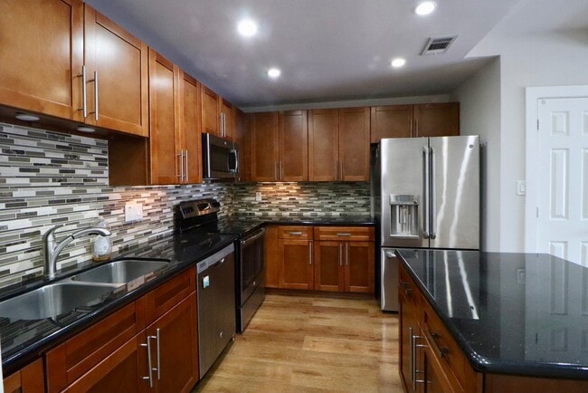 property at 5929 Queensloch Dr