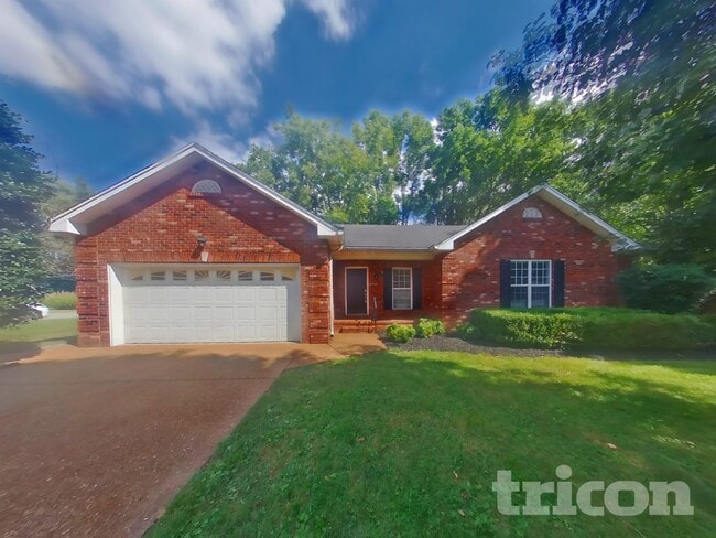 146 Abbey Rd in Gallatin, TN - Building Photo - Building Photo