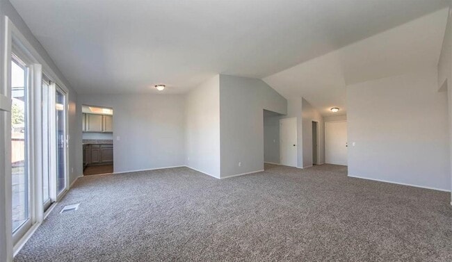 2650 Fargo Way in Sparks, NV - Building Photo - Building Photo