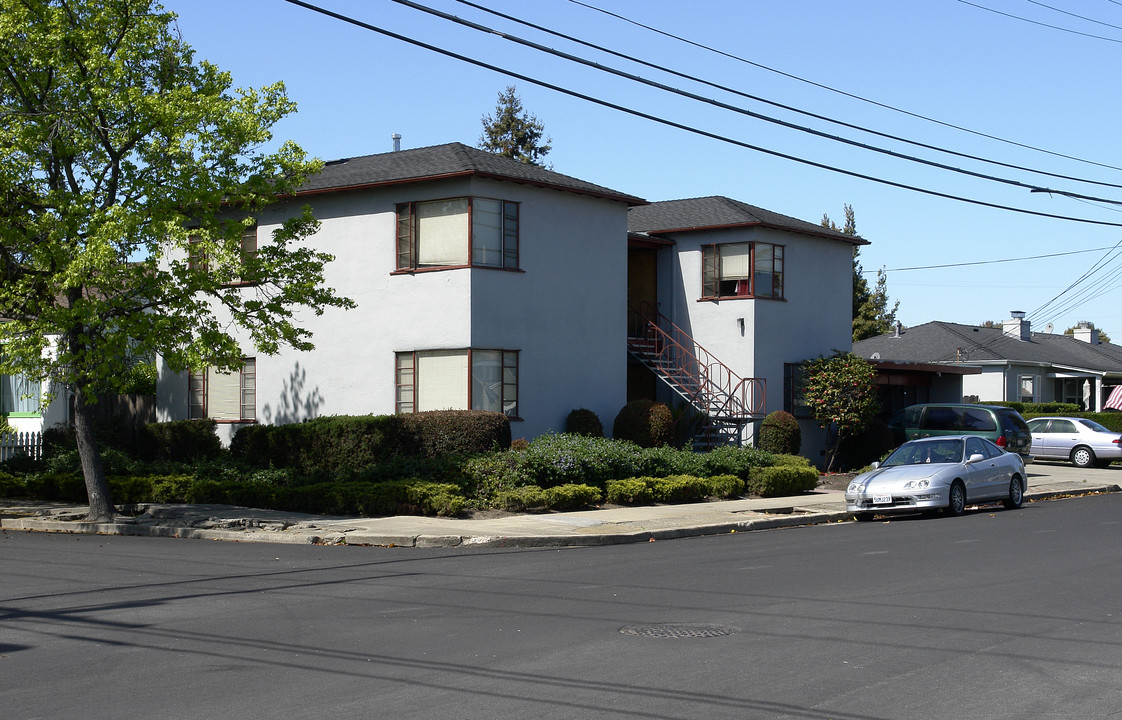 422 Spring St in Redwood City, CA - Building Photo