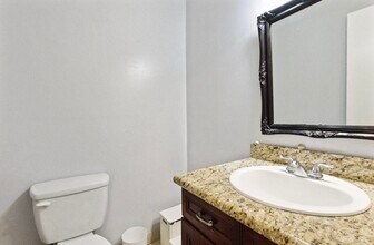 2180 S Seacrest Blvd in Boynton Beach, FL - Building Photo - Building Photo