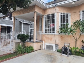 4226 Wall St, Unit 4226 in Los Angeles, CA - Foto de edificio - Building Photo