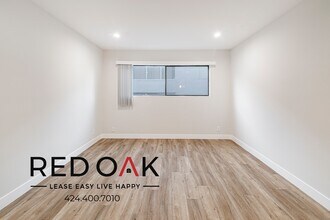 121 N Hamilton Dr in Beverly Hills, CA - Building Photo - Building Photo